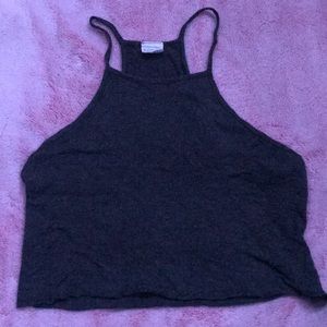 Soft and cute cropped tank top